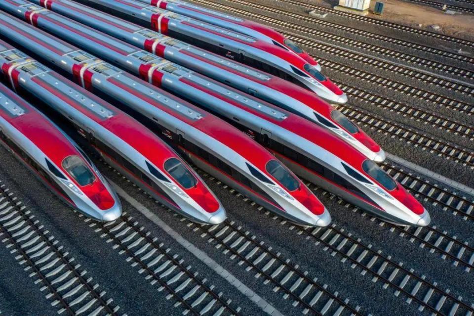 ?雅萬高鐵動(dòng)車組。中國(guó)中車供圖。
