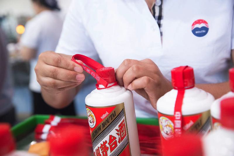 間隔近6年的大動(dòng)作:透視“普茅”上調(diào)出廠價(jià)背后的深層邏輯 間隔近6年的大動(dòng)作:透視“普茅”上調(diào)出廠價(jià)背后的深層邏輯