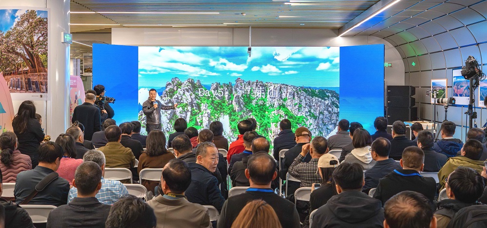 活動(dòng)現(xiàn)場(chǎng)，文旅星推官推介忻州。